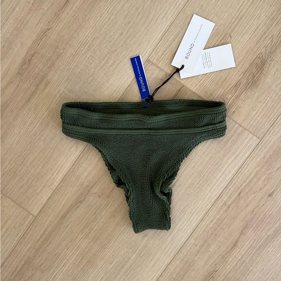 NWT Bond-Eye Savannah Bottoms in Khaki - Picture 7 of 12